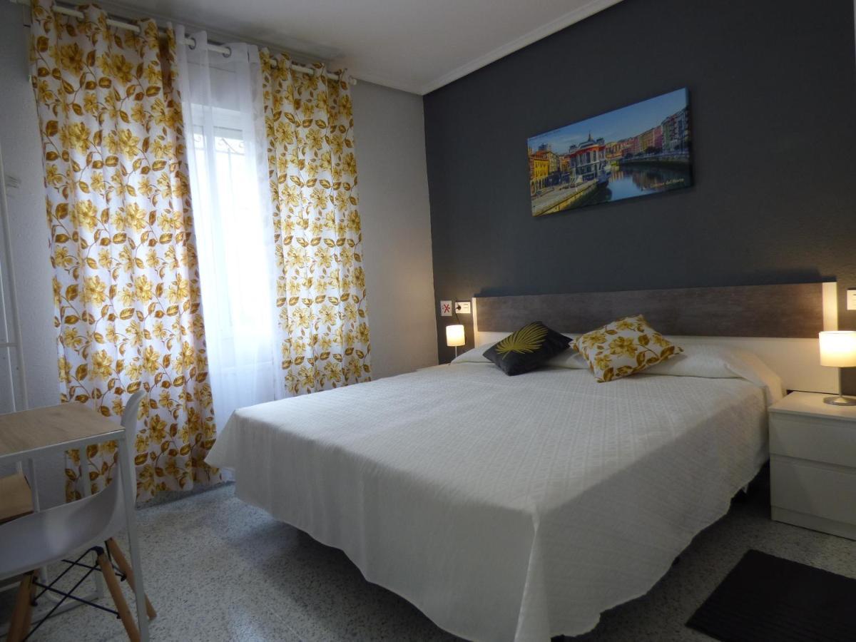 Pension Camino Del Norte Hotel Sestao Luaran gambar