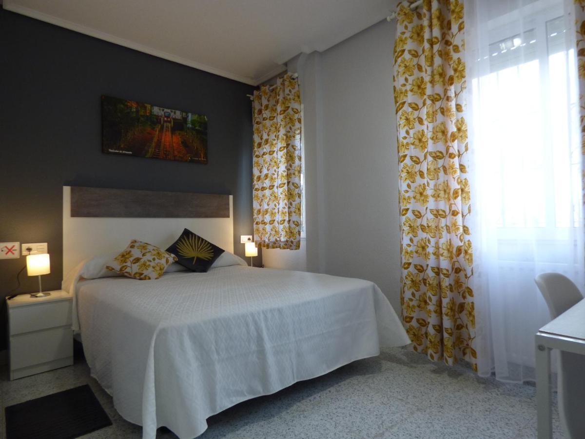 Pension Camino Del Norte Hotel Sestao Luaran gambar